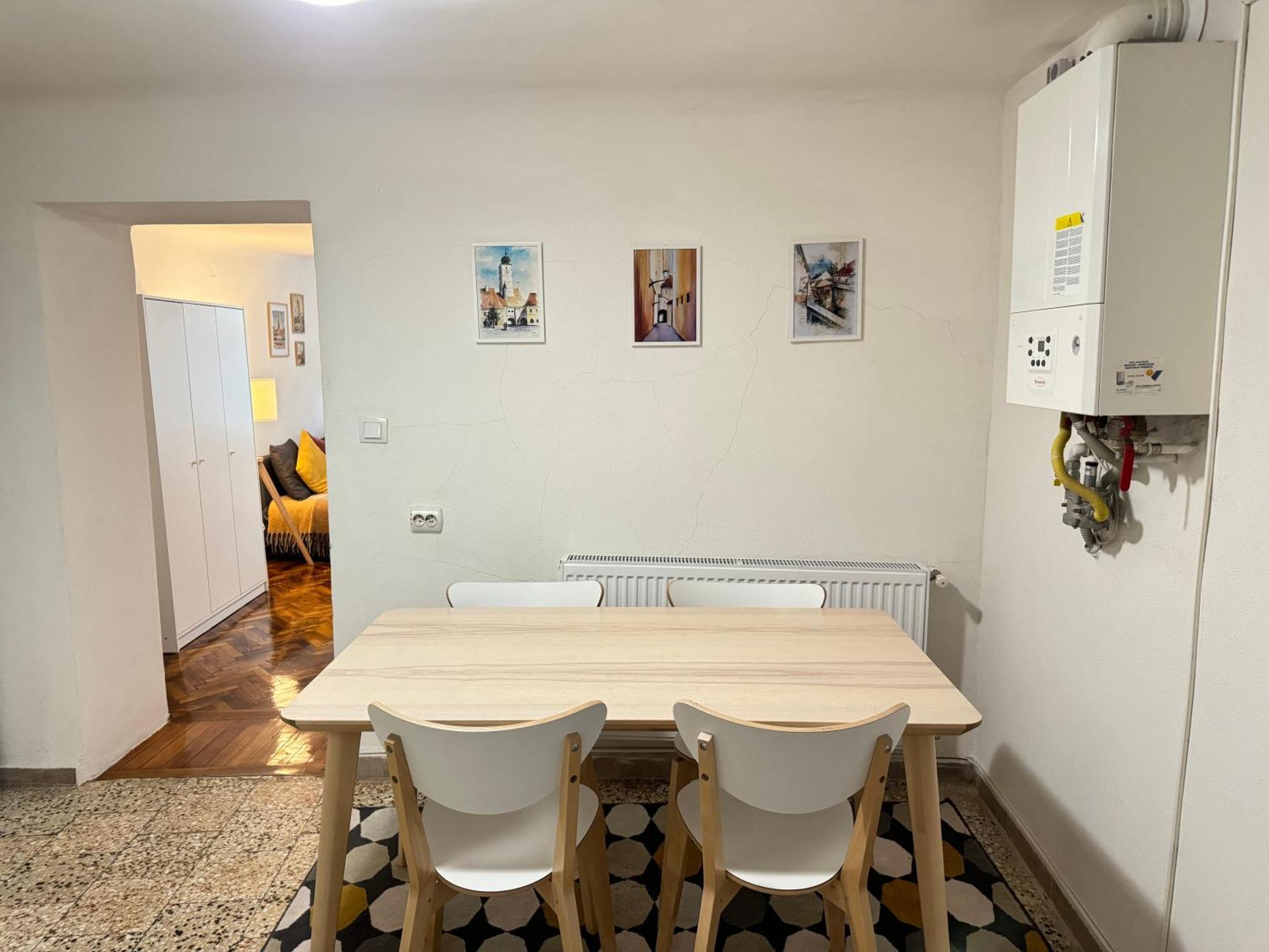 Charming Studio Ideal For Getaways Or Workations In Sibiu'S Medieval City Center Exterior photo